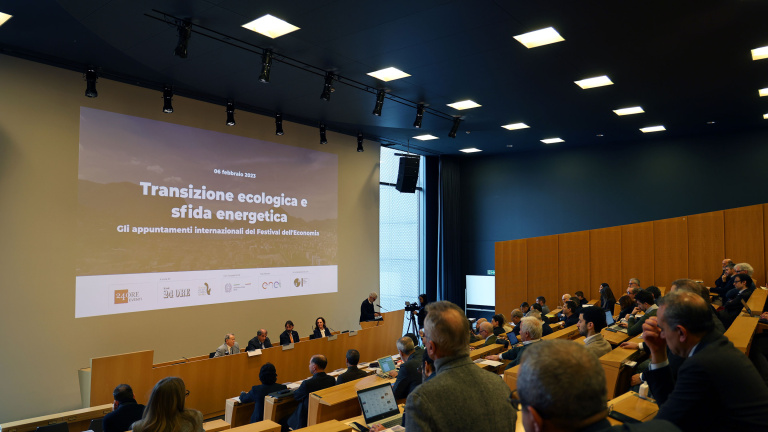 The energy transition at the first Road to Trento conference held at USI